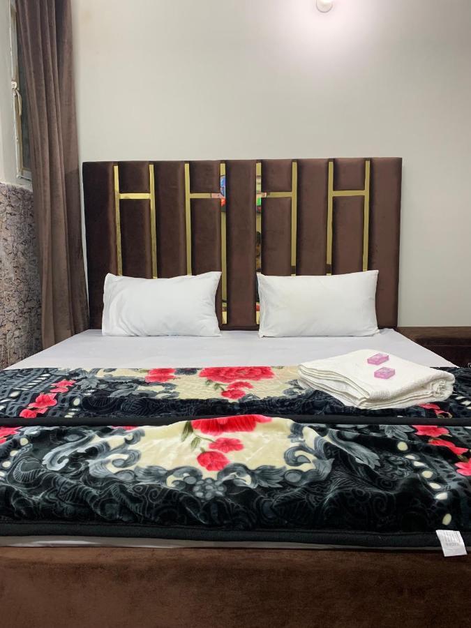 Eden Plus Executive Hotel Лахор Екстер'єр фото