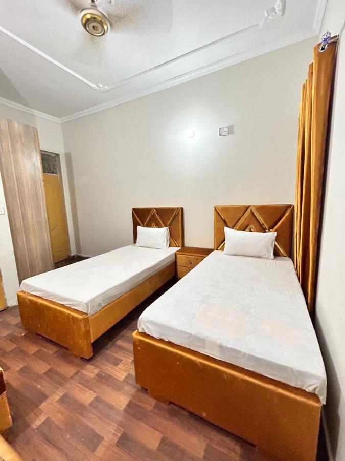 Eden Plus Executive Hotel Лахор Екстер'єр фото
