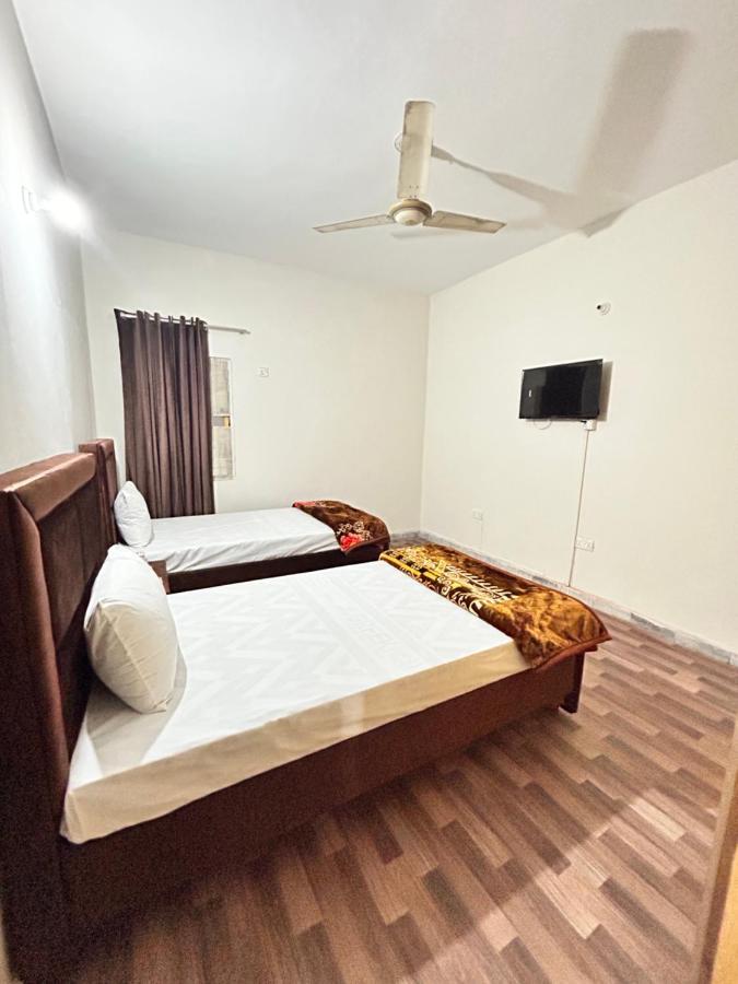 Eden Plus Executive Hotel Лахор Екстер'єр фото